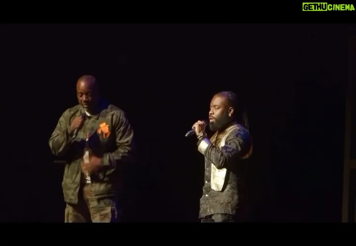 Malik Yoba Instagram - Before this year is over , I want to once again acknowledge my brother @e.raymond_ for his courage and commitment to doing the right thing by our community. As an @nypd officer he became a whistleblower and resisted the quota system to target black and brown people with false arrests and trumped up charges. Here’s a little moment from his book launch #aninconvenientcop now headed to best seller status. Pick up your copy on @amazon or wherever you buy your books. Head over to his page for more details .