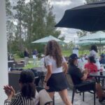 Malik Yoba Instagram - Thank you @bgca_clubs and my brother @stephencbishop for the invitation to support the great work they are doing in communities across this country. Meeting young people like @mirabella.muk prove the value of this essential work…. I may or may not have won that first place trophy 😂⛳️🏌🏽‍♀️🏆 Lake Nona Golf & Country Club