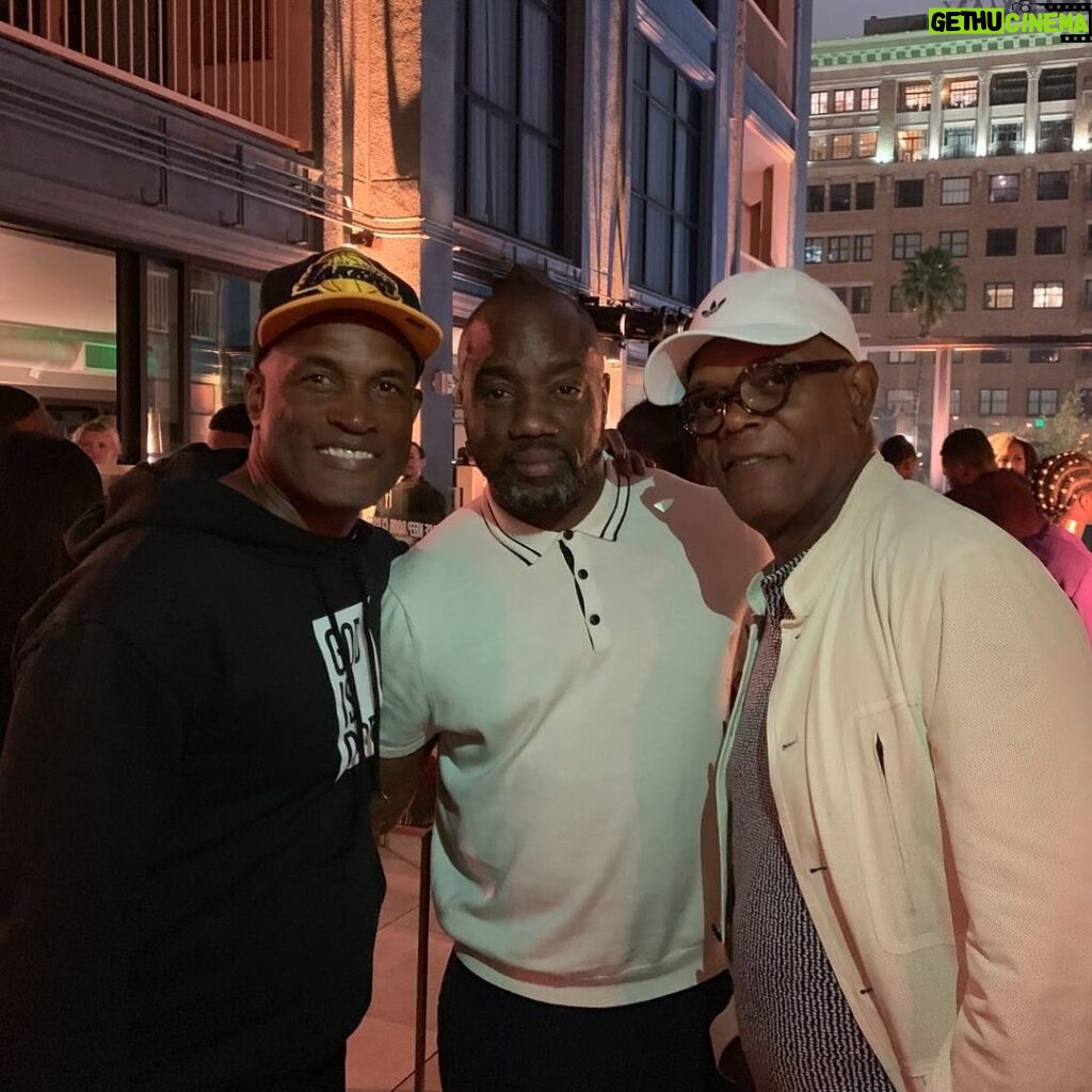 Malik Yoba Instagram - Giants among men @iamkennyleon @samuelljackson whose love and work for and in the theater continues to inspire me. My life as an actor started in the theater. At 13 I was a member of The Metropolitan Opera Children’s Theater Guild. At 16 I studied and worked with legendary acting teacher #CynthiaBelgrave in Brooklyn and worked as an usher and sold subscriptions at The Negro Ensemble Company where my dreams got nurtured when I got to have conversations with or watch folks like @samuelljackson @phyliciarashad , @im.angelabassett the late great Adolph Ceasar, @merk2577 on stage and many others being the thing I dreamt about becoming. Being able to sit, listen and learn from my elders was an invaluable experience and one I hold dear. As the years passed and my idols became stars of film and television, I felt close to their successes because it let me know , I was right there with them before they became internationally known. Blessed to be able to consider many of these folks co-workers , friends and colleagues decades later. No matter what happens it’s always important to remember your roots, how far you’ve come and why you do the thing you do! Happy Flashback Friday Ya’ll ! Los Angeles, California