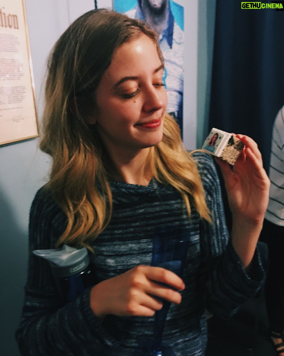 Mallory Bechtel - 11.9K Likes - HOLY MOLY. They made cookies of MY FACE. So over the moon. Thank you @dearevanhansen