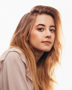 Mallory Bechtel Instagram - Thank you @broadwaycom for makin me feel mighty fresh.
📸: @emiliomk
