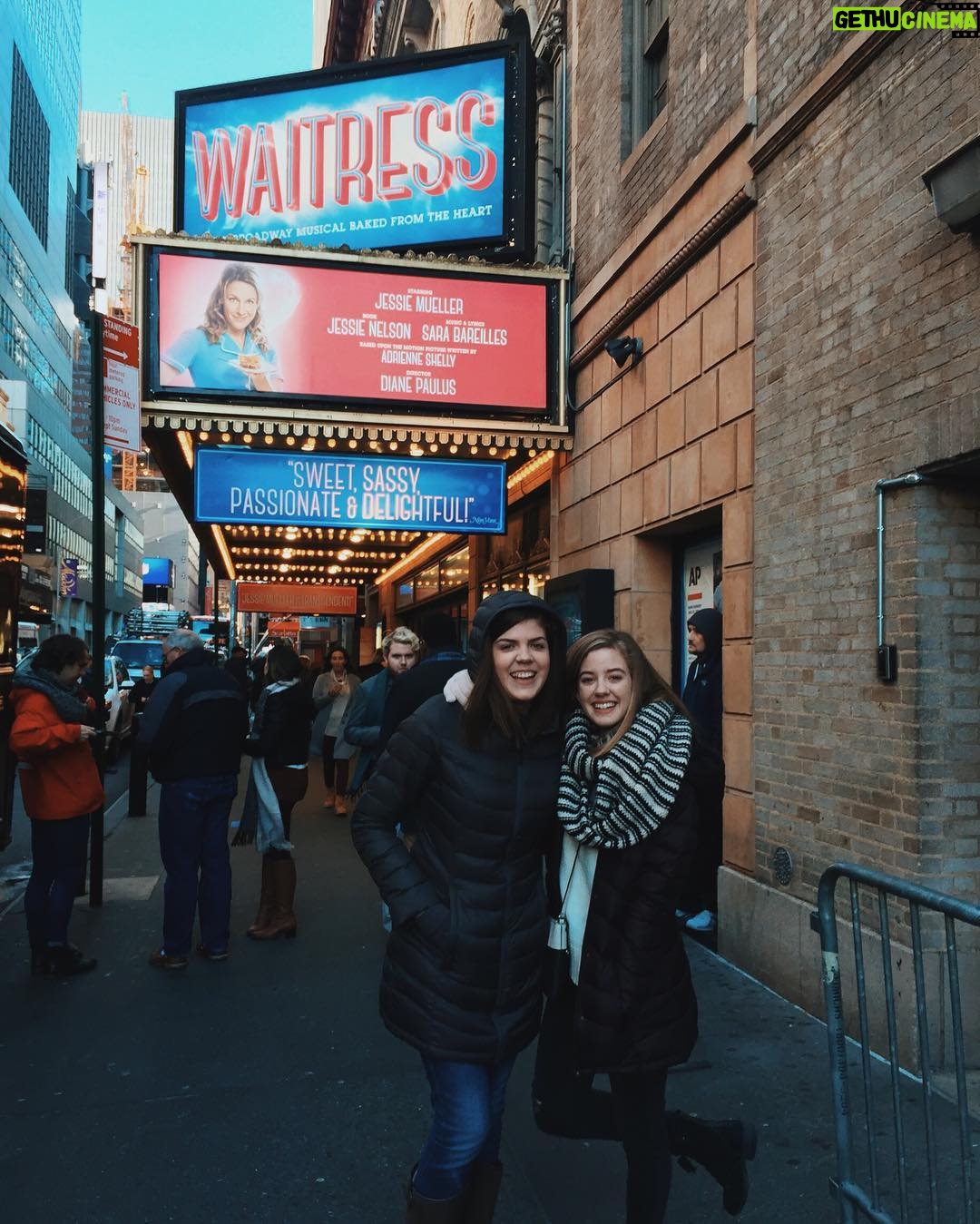 Mallory Bechtel Instagram - We cried. A lot. #waitress #thankyousara