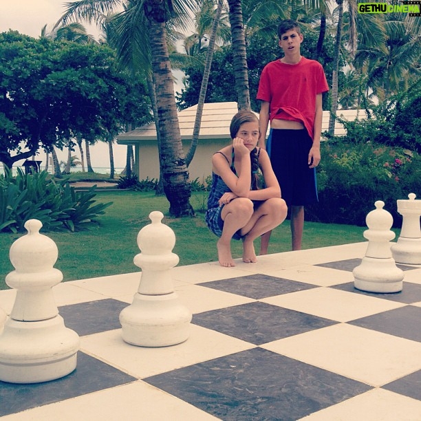 Mallory Bechtel Instagram - Just playing some wizard chess. #nobigdeal