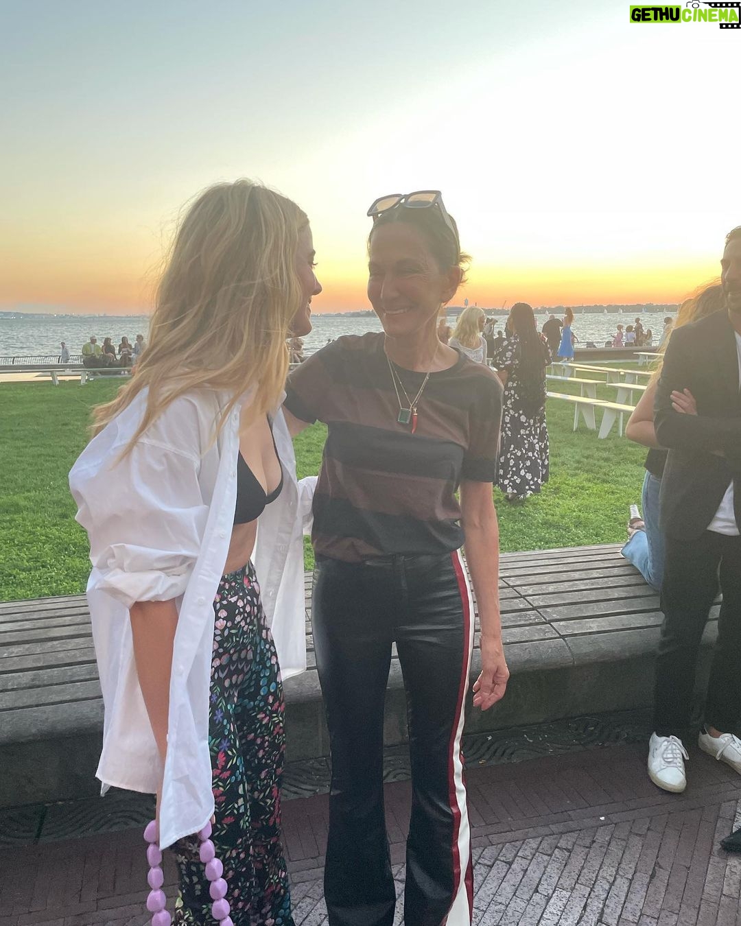 Mallory Bechtel - 9.1K Likes - Last night… THANK YOU @cynthiarowley. And thank you @jayajolly for being my beautiful plus-one. We’ve come a long way.