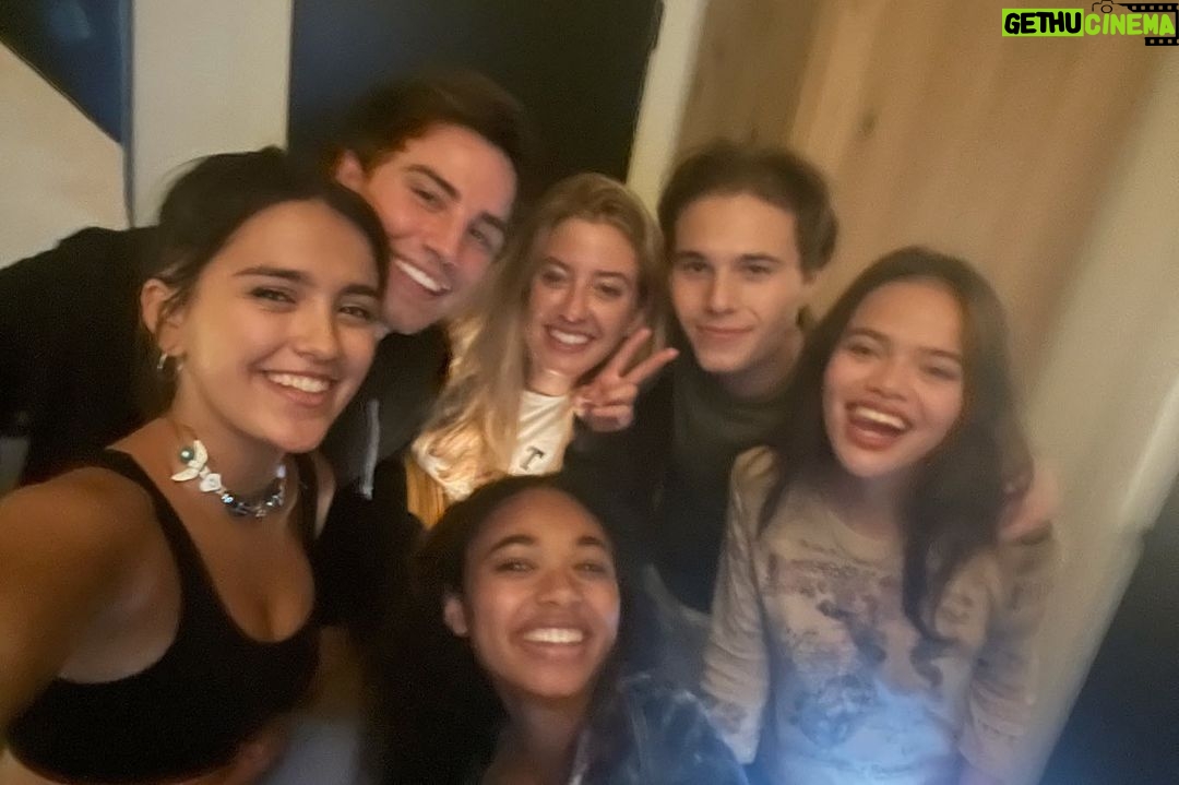 Mallory Bechtel - 15K Likes - Final 3 eps are out and I’m feelin very sentimental. Ahem… love this cast and love this show. That’s all. @prettylittleliars @hbomax