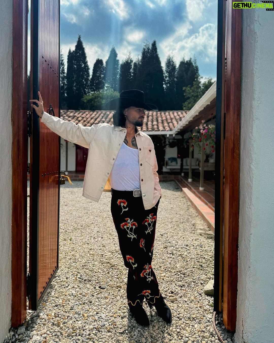 Maluma Instagram - Tu “DON JUAN” Mamacita 🤠 Medellín, Antioquia