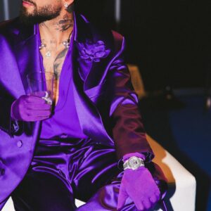 Maluma Instagram - Nadie puede negar que tengo el mejor premio de la noche 💘 
—
Gracias @latingrammys QUE NOCHE!