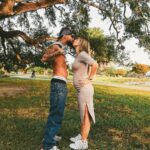 Maluma Instagram - Ser feliz y darse cuenta…💘 18 semanas 👶🏼