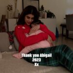 Malvika Sitlani Instagram - While 2023 began with a heartbreak, Abby is helping me put the pieces back together slowly 💗🙏🏻 . . Abby 💋 I love you #2023 #endoftheyear