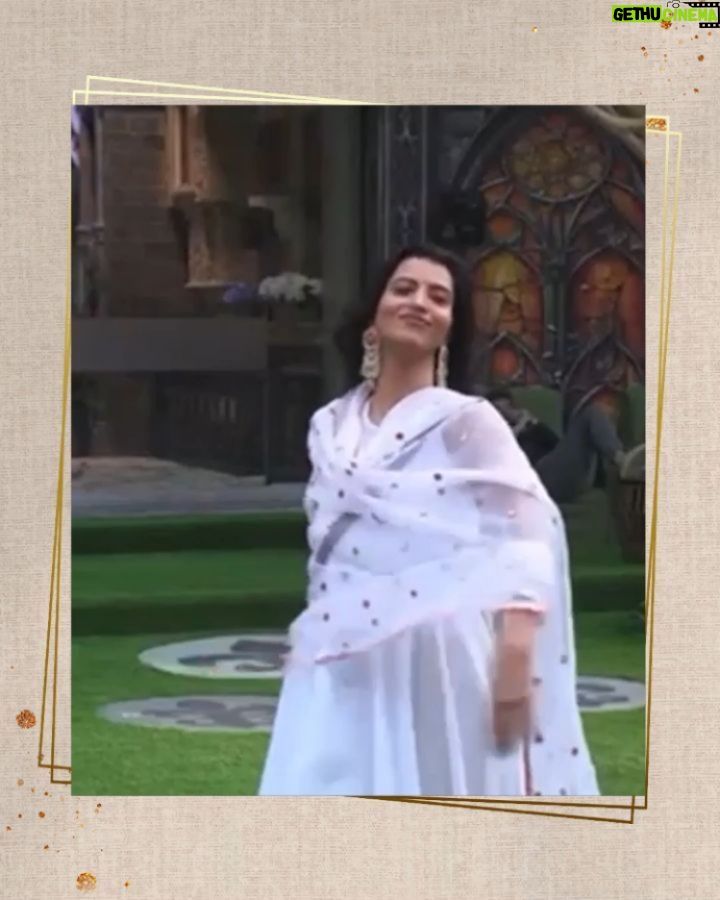 Manasvi Mamgai Instagram - #Throwback to some of the best times spent in the #BiggBoss house! 🤗❤️🏠 1st visual: Saree - @houseoflaxmipati Earrings - @stylebyrakhi 2nd visual: Outfit - @pomcha_jaipur Footwear - @zoukonline 4th & 5th visual: @papzclothing 6th visual: @trendia_global #ManasviMamgai @officialjiocinema @colorstv
