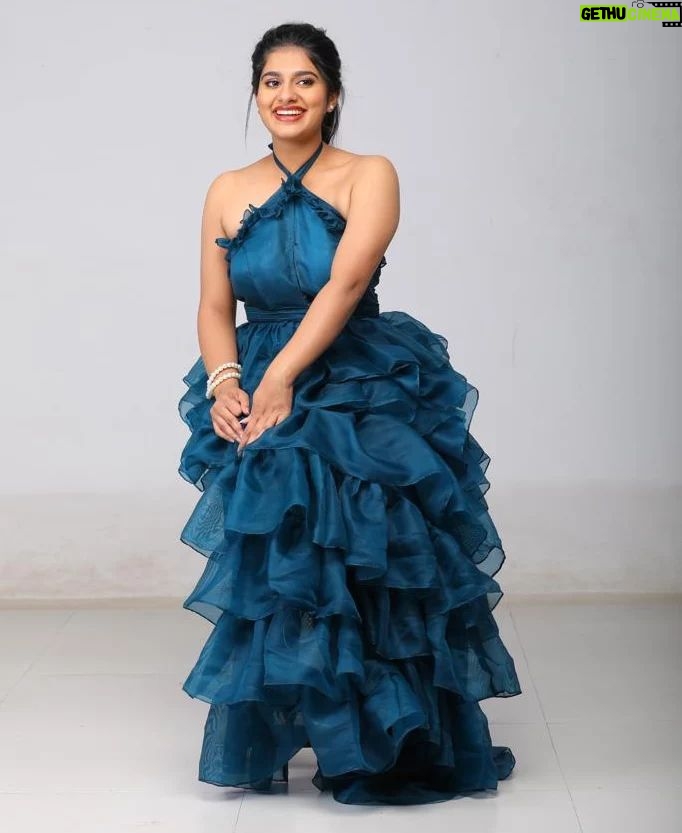 Maninath Chakravarthy Instagram - 📷: @sureshsuguphotography 👗: @cameella_boutique @ajayjohns2018 @johnsoncinepro