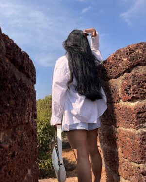 Nayanthara Chakravarthy Instagram - endless blues