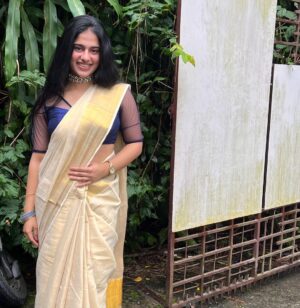 Nayanthara Chakravarthy Instagram - Happy Onam🌼