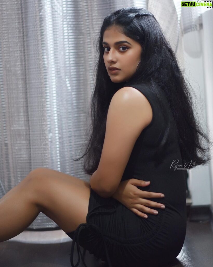 Maninath Chakravarthy Instagram - :)) @rojan_nath @modeloraith @meeramax_makeupartist_