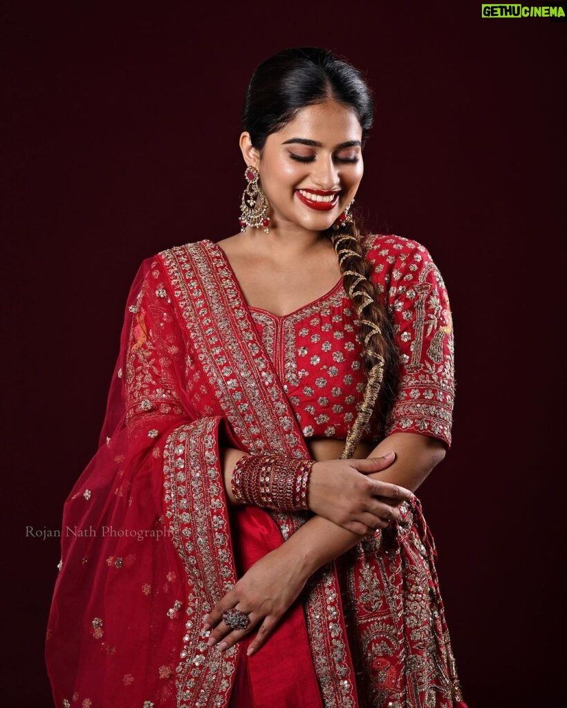 Maninath Chakravarthy Instagram - Photography: @rojan_nath Outfit: @fatiz_official Jewellery: @parakkat_jewels MUA: @meeramax_makeupartist_ Location: @studio_maxxo