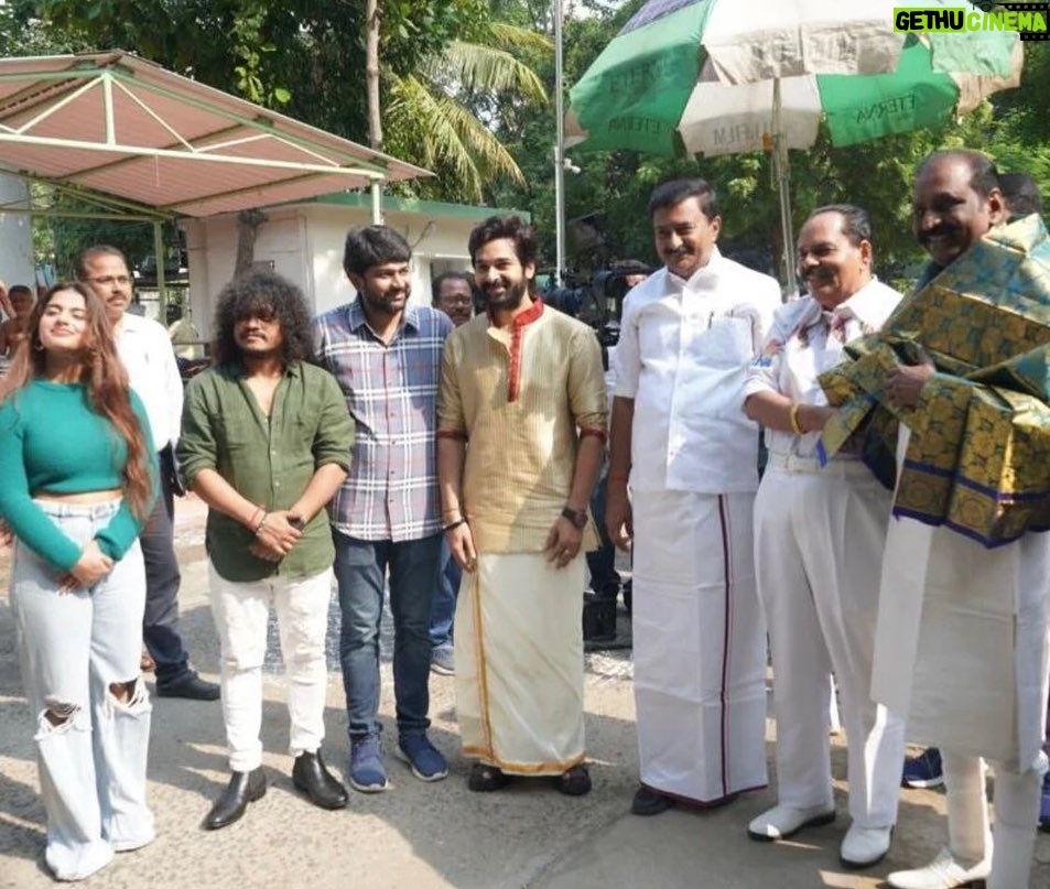 Maninath Chakravarthy Instagram - An auspicious beginning of a Grand Project! Shooting of Gentleman 2 starts with Honorable Broadcasting Minister @mp_Saminathan inaugurated in the presence of 'KaviPerarasu’ @vairamuthuoffl #Gentleman2 A @mmkeeravani Musical