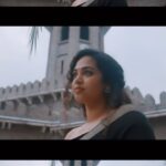 Manisha Eerabathini Instagram - Have you watched my latest YouTube release yet? Rasa Leela Vela 🎶 This section that goes from black and white to color paired with the bass part is my faveee, gets me every time 🤍 Music Production: @jagdishchintala Mix & Master: @shashankalamuru Shot & Edited by: @fule_me_not Original Song Credits: Music: @ilaiyaraaja_offl sir Singers: @ispbofficial sir @janaki ma’am Lyrics: Vennelakanti sir Hyderabad