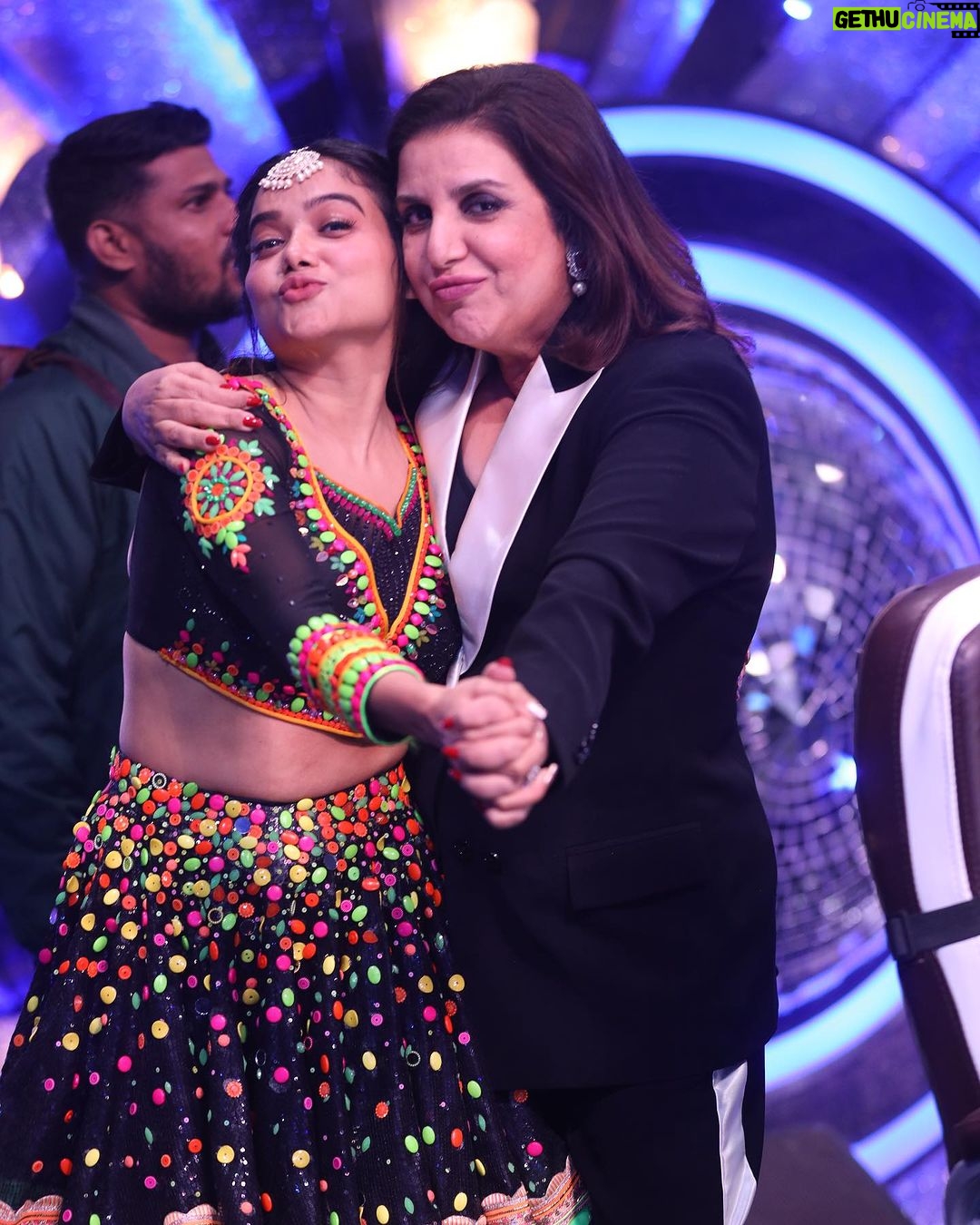 Manisha Rani Instagram - Are you guys ready for today’s episode?? See you all at 9.30 on @sonytvofficial Also on @sonylivindia app ❤️ . . . Costume - @harshalds @komalsoni_ @shilpa.suraj.chhabra #manisharani #jalakdikhlaja