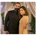 Mansha Pasha Instagram - Happy new year peeps ❤️ Thank you for this year of beauty, growth and learning. May the next year bring good things for us all inshAllah
