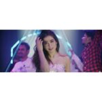 Mansha Pasha Instagram - The trailer of my new film “Kahay Dil Jidhar”! Releasing across Pakistan on Dec 17th, 2021! @calljunaidkhan @kamranbariofficial @romamichael78 @jalalroomiofficial @kahaydiljidhar #kahaydiljidhar