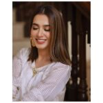 Mansha Pasha Instagram - Hayeee can everyday be a sunday? Outfit @aeishakhanofficial @sananver Jewels @zuncchi PC @adil_khan28