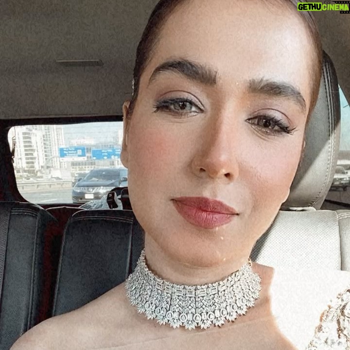 Mansha Pasha Instagram - It ain’t easy being a runaway bride 👰♀️