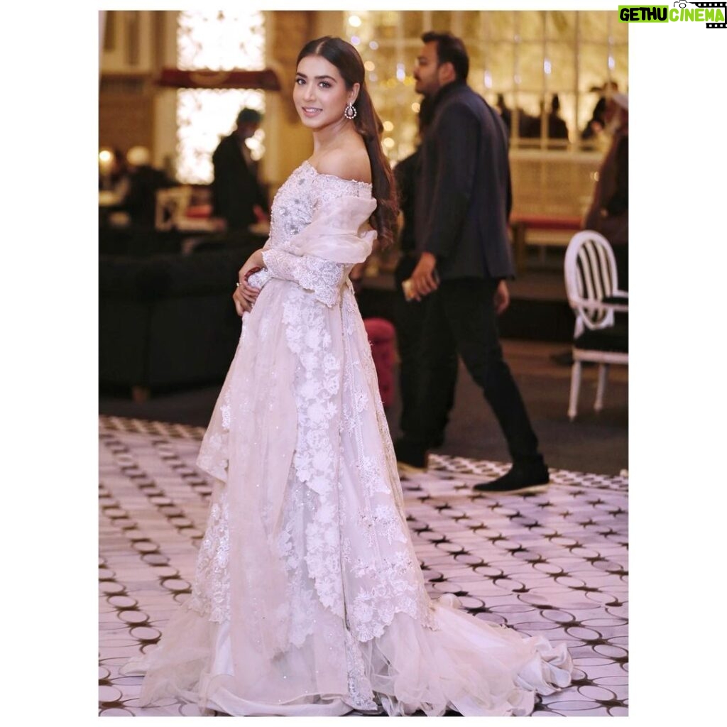 Mansha Pasha Instagram - At Areebas wedding ♥ Wearing @zainabsalmanstudio makeup @beenishparvez_official jewels @esfirjewels Styling @arshc @styledbyarshc