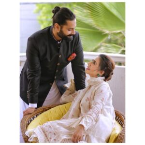 Mansha Pasha Instagram - Eid Mubarak! From us to you! 

Loving this outfit from @farahtalibaziz that’s just right for the weather. Got Jibran a prince coat from @thedapperday for choti Eid which he finally managed to wear this Eid 🥰 Husbands I tell you! 

Hope u all have a wonderful and festive Eid day!
Jewels @zaira.zevar 
Hmu @bryan.makeupartist1 @nabila_salon
