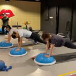 Mansha Pasha Instagram - The media plank 🤪 @thepilatezlab