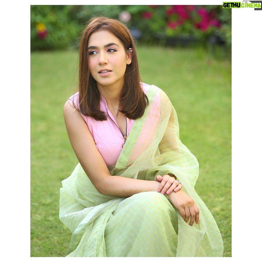 Mansha Pasha - 38.6K Likes - Hot days call for a summer saree!
Styled by @sanaparekh in @sanas.pk
HMU @beenishparvez_official
Shot by @adil_khan28