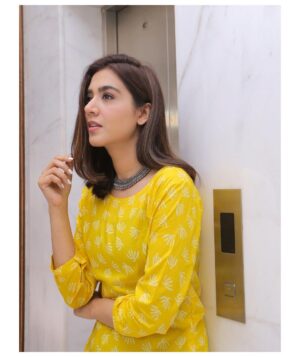 Mansha Pasha Instagram - Ele-waited 
@ayeshaccessories 
@adil_khan28 
@jessicapervez