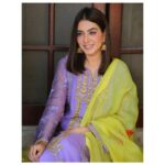 Mansha Pasha Instagram - Ramzan Mubarak everyone ✨ Outfit @souchaj PC @adil_khan28
