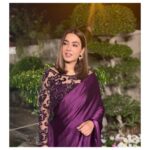 Mansha Pasha Instagram - This one was gifted to me by my Ama who will always be the ultimate saree queen in my eyes 💜 Earrings @mahrukh.akuly.jewelry