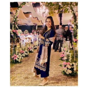 Mansha Pasha Instagram - Winter weddings 💓 (Asim and Omaima’s)
Outfit @ammarakhanatelier 
Photos @adil_khan28