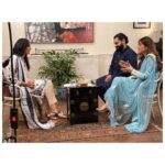 Mansha Pasha Instagram - Our first interview together releases today on Watch Na. Remember to watch “Hello Mira Sethi” tonight. I’m wearing @rozinamunibofficial x @ifrahhumayun with @iyanajewelrystudio and HMU @beenishparvez_official Photography @adil_khan28