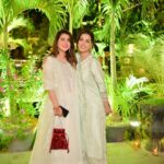 Mansha Pasha Instagram - Night out in @farahtalibaziz