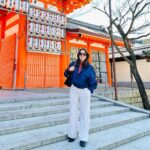 Mansha Pasha Instagram - It’s not all just coffee ☕️ Starbucks Coffee Ninenzaka Yasaka Kyoto