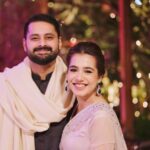 Mansha Pasha Instagram - Piru and Azeemah’s dholki 🥁 🪘 🎸 🎊 Outfit @mahgulofficial Styled by @sananver Jewels @allurebymht Mua @honeymakeupartist0109 @ajay_stylist @nabila_salon