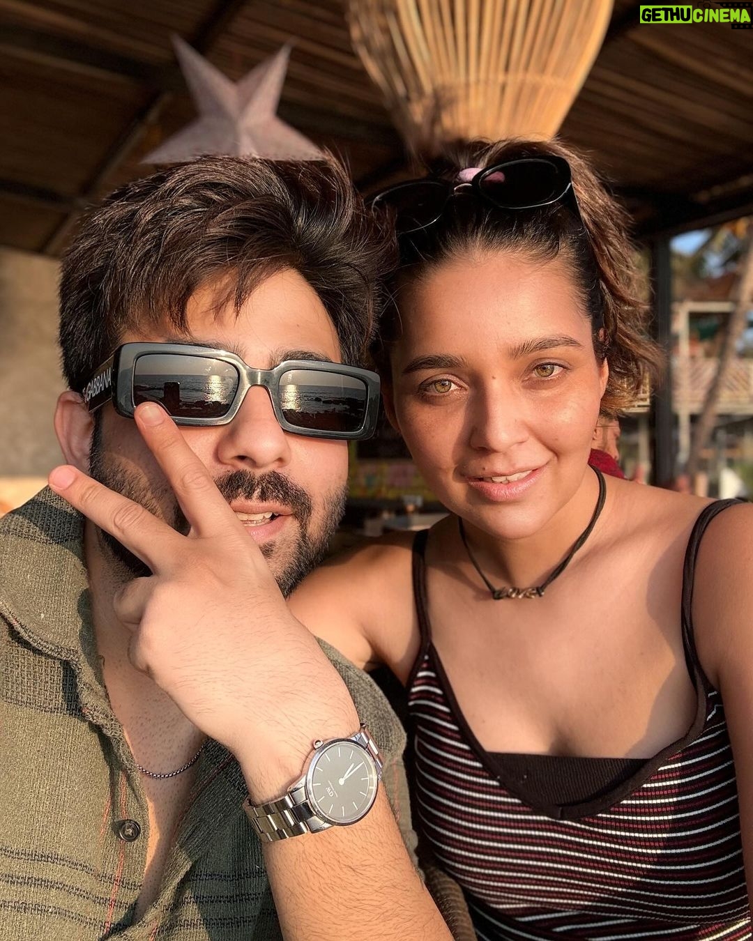 Mansi Srivastava Instagram - Witnessing the last sunset of 2023 together. . . . . . . . #manka #yearend #bye2023 #couplegoals