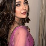 Mansi Srivastava Instagram - Its the world of “transitions” and we are just living in it 💜🐶 👗 @houseofpuprejas_ #muah @palak0210 @thebigbangsalon #jewellery @trink_fashion
