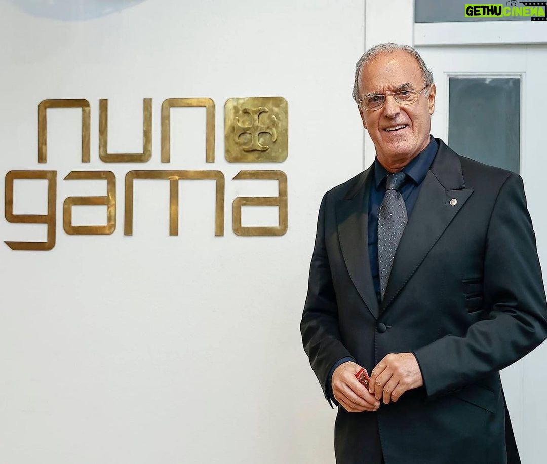 Manuel Pinto Coelho Instagram - Abertura da nova loja com o meu amigo de sempre Nuno Gama @nuno.gama