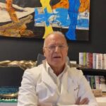 Manuel Pinto Coelho Instagram - Se temos uma alta probabilidade genética de desenvolver cancro, é crucial investir em medidas preventivas para retardar ou evitar o aparecimento da doença. O Professor Doutor Manuel Pinto Coelho aborda este tema e apresenta alguns tratamentos preventivos disponíveis. Não perca essa oportunidade de conhecer mais sobre o assunto e ter conhecimento das melhores opções para cuidar da sua saúde. Assista ao vídeo agora mesmo! Saiba mais em https://www.doutorpintocoelho.pt/areas-de-intervencao/acompanhamento-e-prevencao-de-doencas-oncologicas Marque a sua consulta (+351) 211 359 070 #osegredosistemaimunitário #doutorpintocoelho #imunidade #vitaminaD #vidasaudavel #healthyfood #antiinflammatory #healthygut #healthbenefits #nutricaoesaude #dicadesaude #bemestar #vivercomsaude #saudeemprimeirolugar #maissaude #healthy #digestivehealth #prevencaocancro #cancer Clínica Chegar Novo a Velho