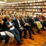 Manuel Pinto Coelho Instagram - A LeYa / Oficina do Livro agradece a todos os presentes na sessão de lançamento do livro "Como Viver Sem Diabetes" do Doutor Manuel Pinto Coelho, no passado dia 24 de outubro, na livraria Buchholz. Já pode adquirir o seu exemplar nas livrarias e leyaonline.com. #LeYa #OficinadoLivro #ComoViverSemDiabetes #DoutorManuelPintoCoelho #Novidade