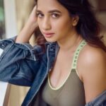 Manvita Kamath Instagram - In frame Actress : @realmanvitakamath 📸 . @sandeep.mv @_sunburstt_ Styled by : @varshini_janakiram @stilerush_by_varshinijanakiram 💄& 💇‍♀️ @abhilasha_kulkarni @harshasingh512 @thenichelabel Shot with @nikonindiaofficial #Z9 & lit with @profoto #B1x #manvithakamath #sandeepmv #portraitsbySMV #sunburstt #nikonZ9 #portrait Bangalore, India
