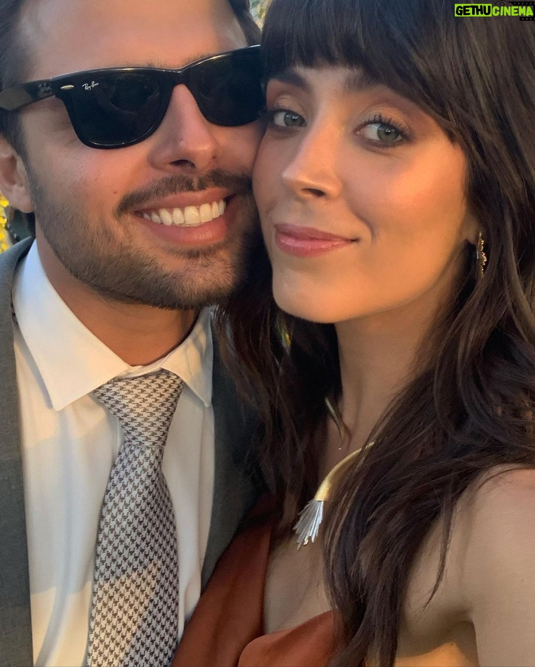 Marcella Landeiro Instagram - carrossel casamenteiro