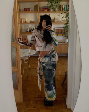 Marcella Landeiro Instagram - até hoje eu tô na dúvida de qual look usar num evento que eu já fui. obrigada por me confundir, @anacaetanoc