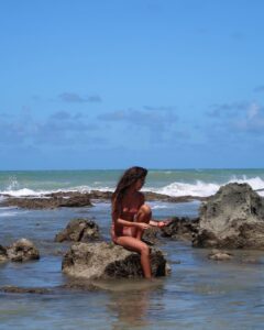 Marcella Landeiro Instagram - eu PRECISO morar na praia