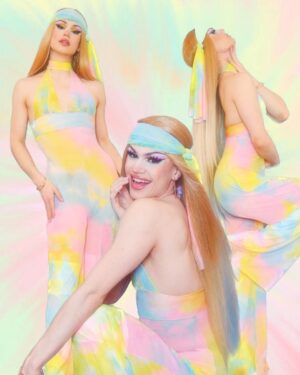 Marcia Marcia Marcia Instagram - “NOT TIE DYE!!”
Here’s a second, less conceptual option for all of y’all out there who didn’t quite get the first one 😙
#dragrace