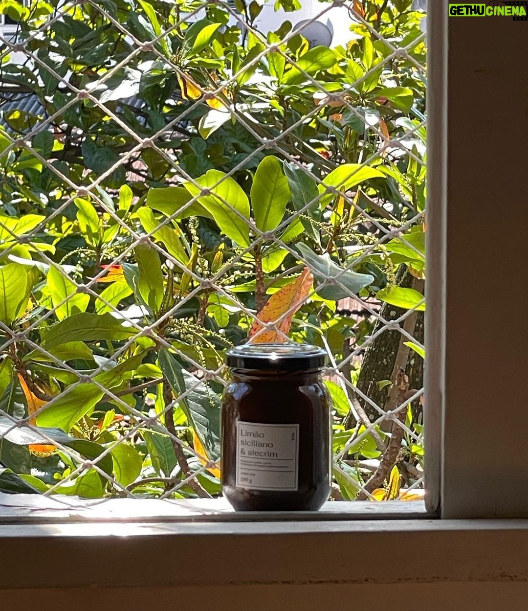 Mari Oliveira Instagram - Meu Abençoado e Feliz Lar