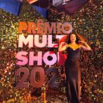 Mari Oliveira Instagram - minha primeira vez no prêmio multishow depois de anos como espectadora e não podia ser mais emocionante vendo o mesmo ser repensado por pelas mãos de amigos tão criativos pra contemplar toda a genialidade da nossa música brasileira! ⭐️ um parabéns pra firma @tvglobo @multishow e todos os envolvidos nessa noite linda de viver! . look tudo mais uma vez de @carolhungriabrand